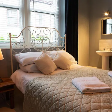 Kings Arms Hotel Ulverston