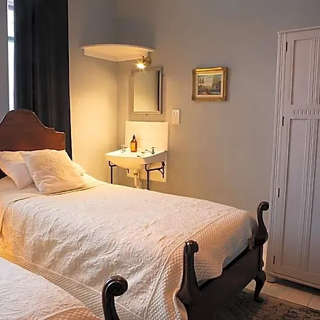 Kings Arms Szálloda 3*
